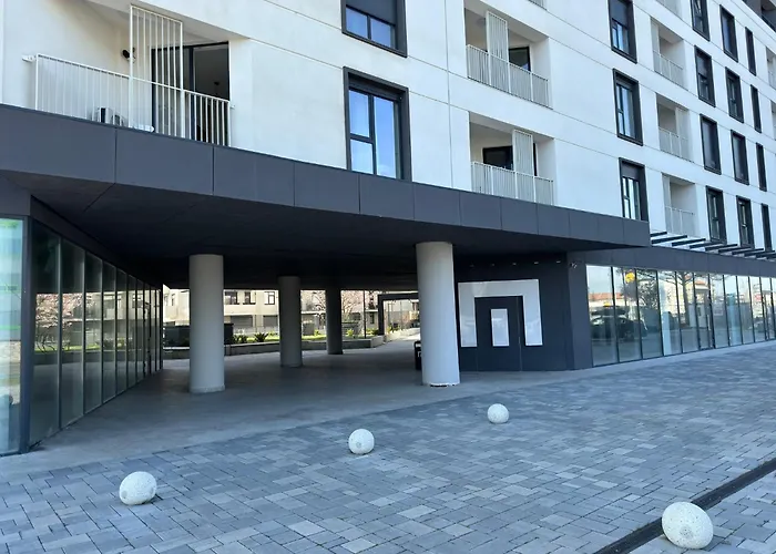 City Of Mara Central Apartment